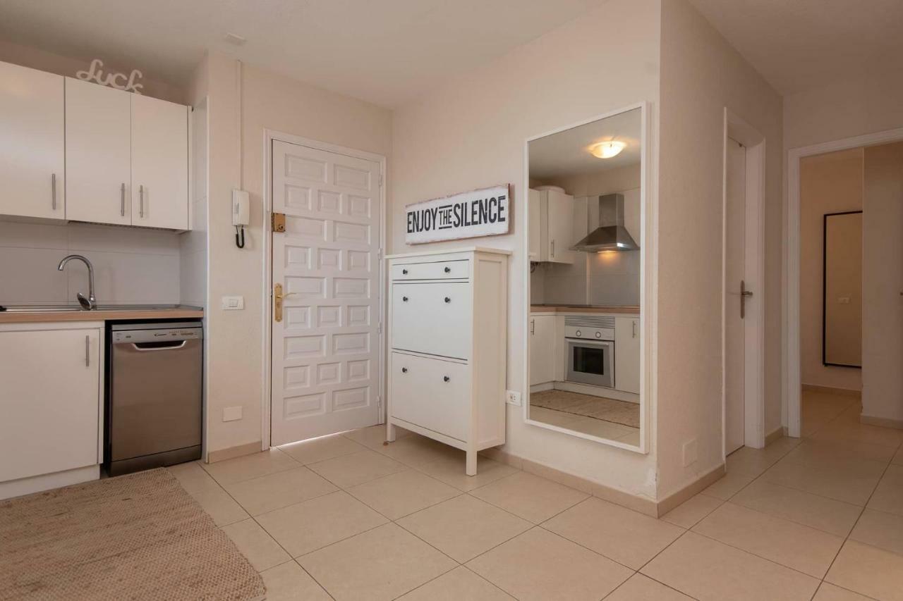 Great 2 Beds Apartment Los Cristianos Los Cristianos  Buitenkant foto