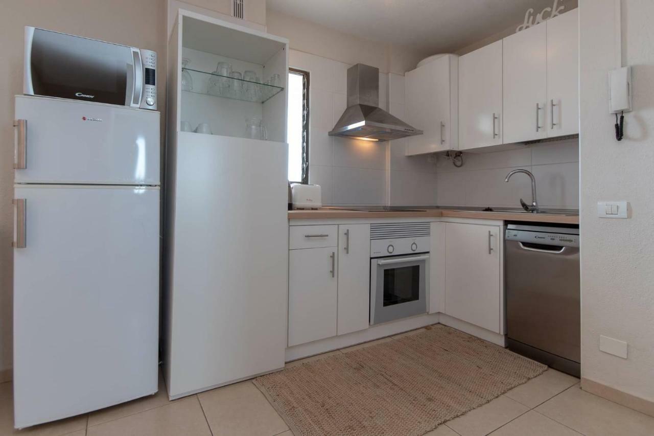Great 2 Beds Apartment Los Cristianos Los Cristianos  Buitenkant foto